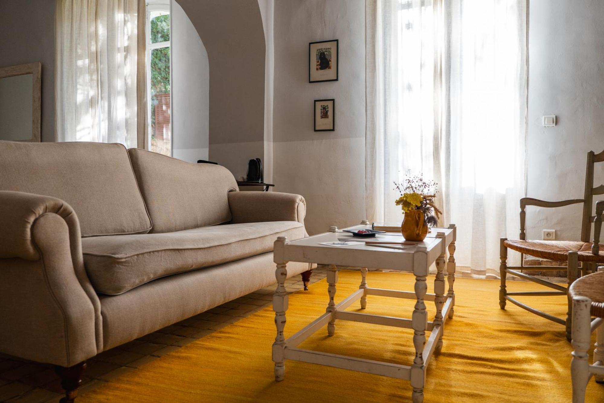 Le Galinier Lourmarin, A Beaumier Guesthouse 객실 사진